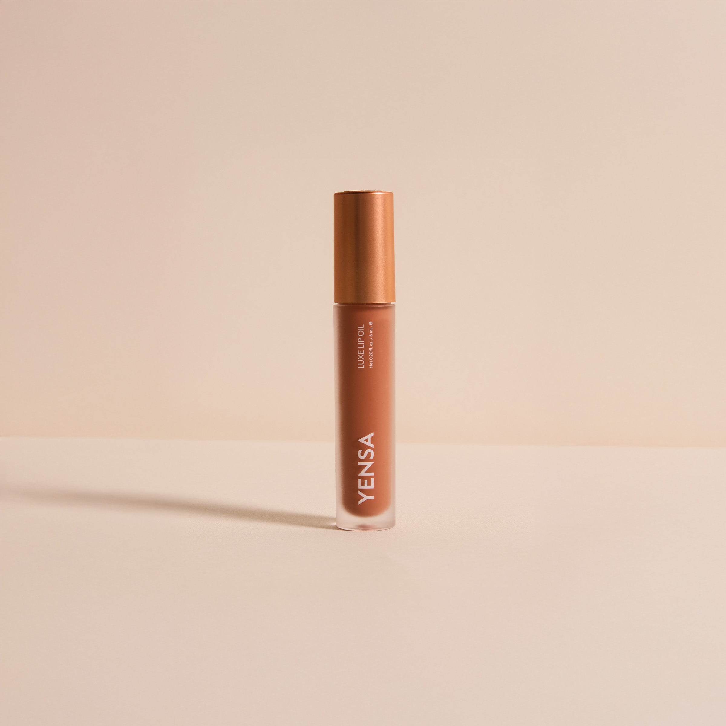 Tinted Lip Nourishing Oil with Hyaluronic Acid & Vitamin E — Glossy, Plumping & Hydrating
