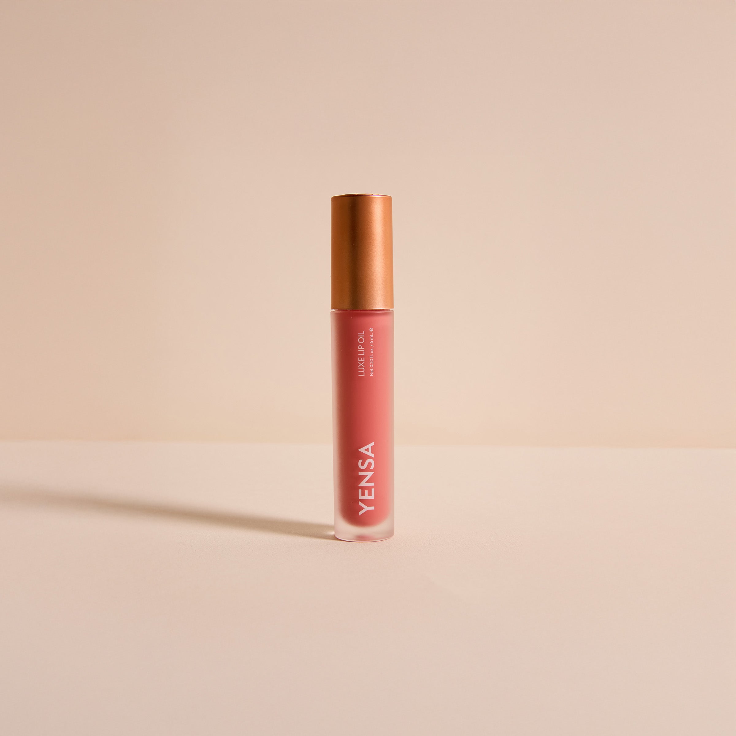 Tinted Lip Nourishing Oil with Hyaluronic Acid & Vitamin E — Glossy, Plumping & Hydrating